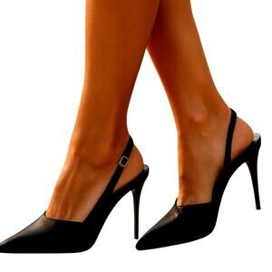 Fashion Shoes 5 Black Closed Toe Jeweled Clasp Women's Sandal Pump 3 1/2 Heel